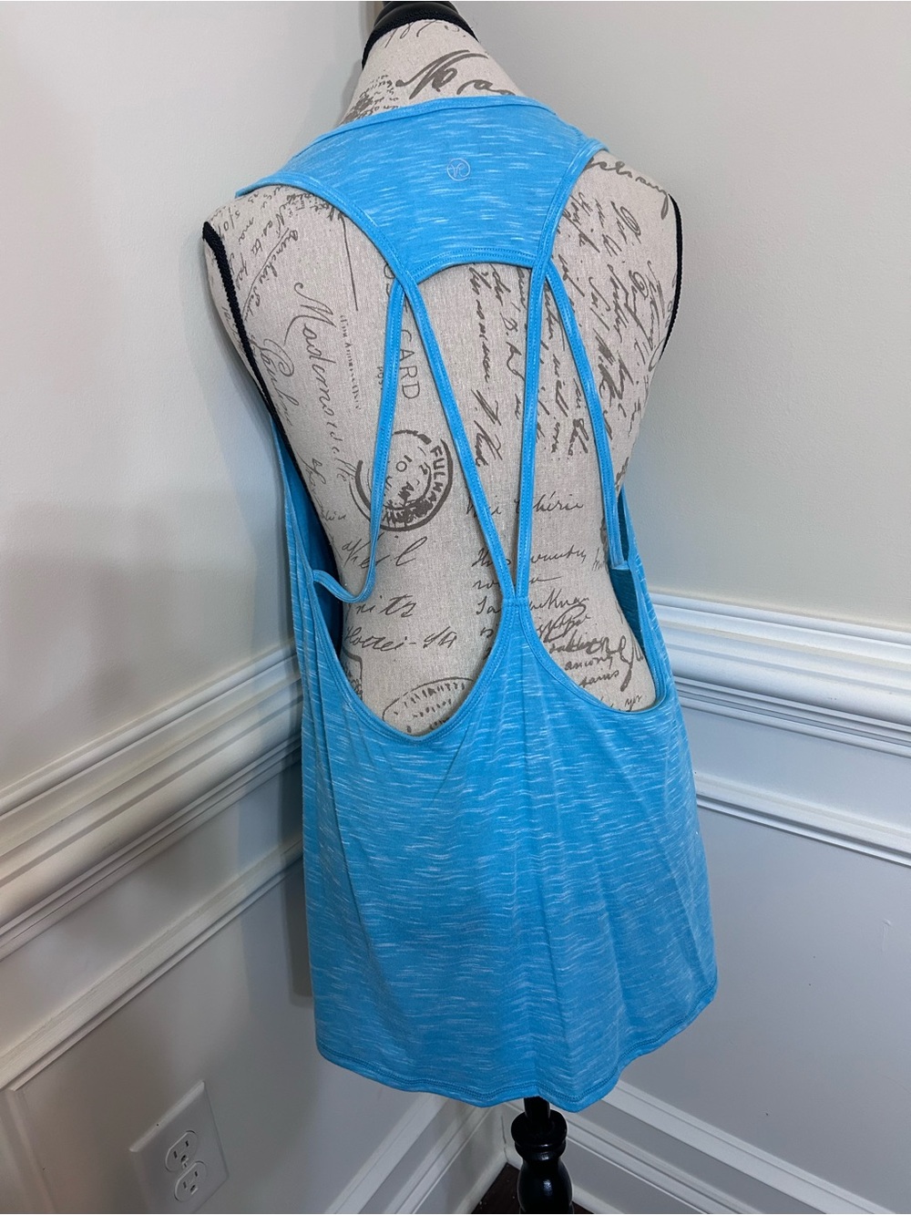 Strappy back Sky Blue Heathered‎ Tank